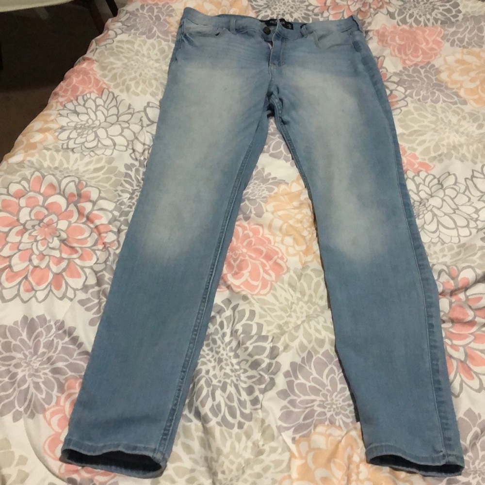 hollister skinny jeans
